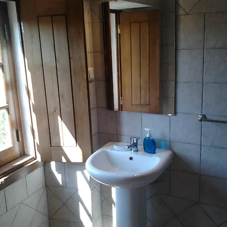 Charming House In With Mountain View Feriehus *