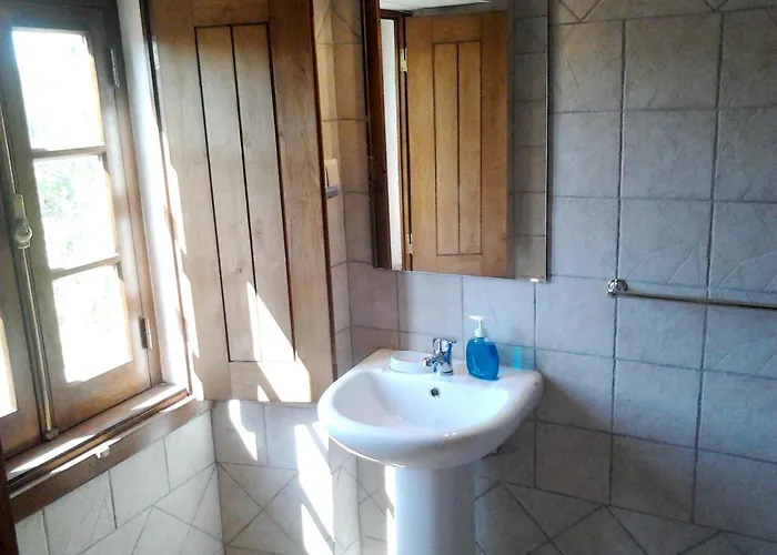 Charming House In With Mountain View Holiday home